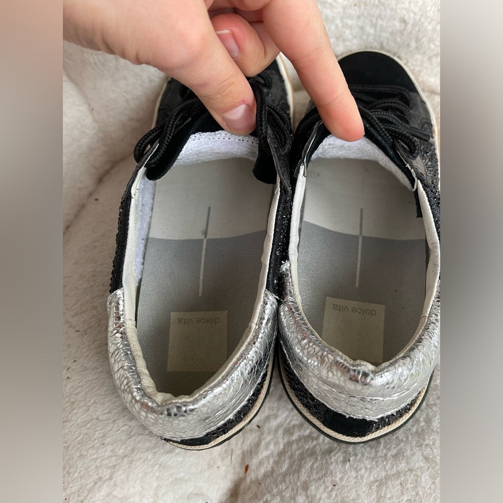 Dolce Vita Zina Crystal Sneaker Women’s Casual Size 8-9 - Picture 7 of 10
